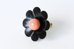 Daisy Drawer Pull with a Ball