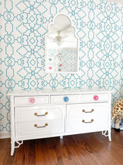 Daisy Drawer Pull with a Ball