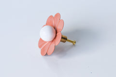 Daisy Drawer Pull with a Ball