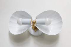 Double Coquille Sconce
