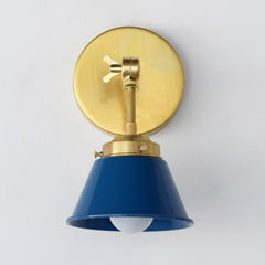 Adjustable Kelly Sconce