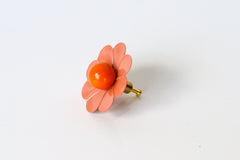 Daisy Drawer Pull with a Ball