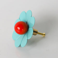 Daisy Drawer Pull with a Ball