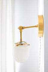Articulating Single West End Sconce