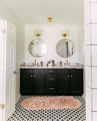Julia Sconce