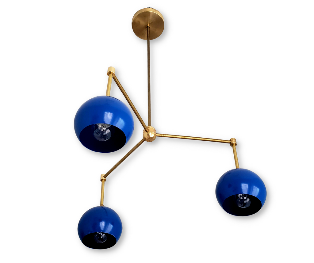 Loa Chandelier