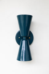 Dryades Sconce