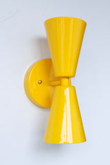 Dryades Sconce