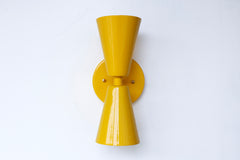 Dryades Sconce