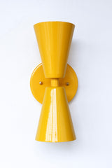 Dryades Sconce