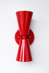 Dryades Sconce