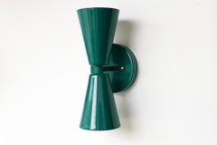 Dryades Sconce