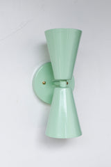 Dryades Sconce