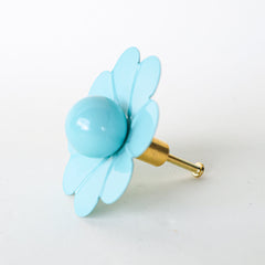 Daisy Drawer Pull with a Ball