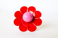 Daisy Drawer Pull with a Ball