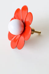 Daisy Drawer Pull with a Ball