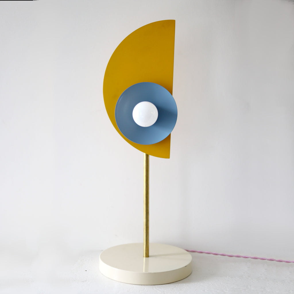 KinLamp-3_1024x1024.jpg?v=1628698807