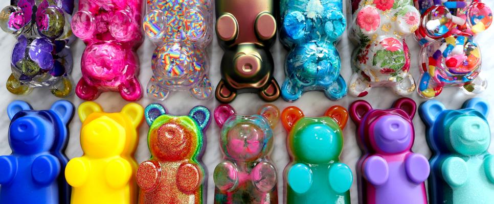 Pop art resin bear collection